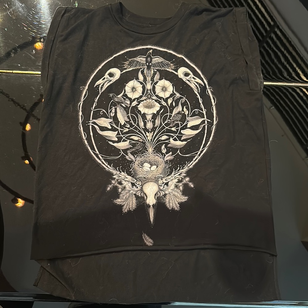 Curbside “The Raven’s Drum” Roll Cuff Women’s T Shirt Goth Alternative Artistic